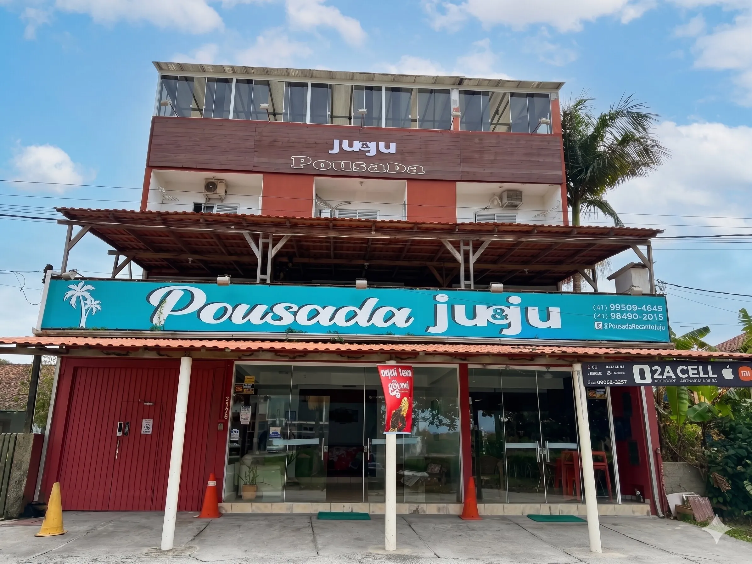 Fachada do casarão da Pousada Ju & Ju 2